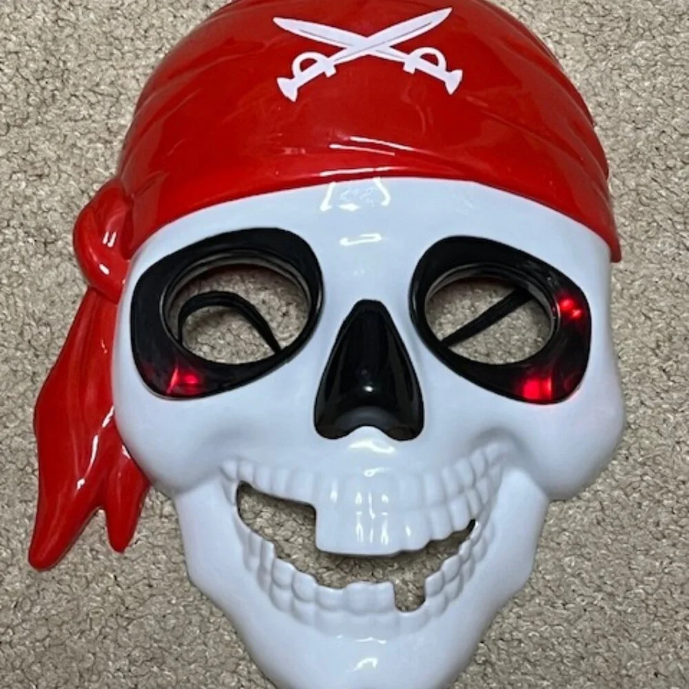 Pirate Skull Light-Up Mask Hard Plastic Halloween Party Adult/Youth